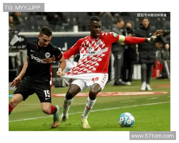 法兰克福客场大胜,稳固中游位置势如破竹 法兰克福客场大胜,稳固中游位置势如破竹