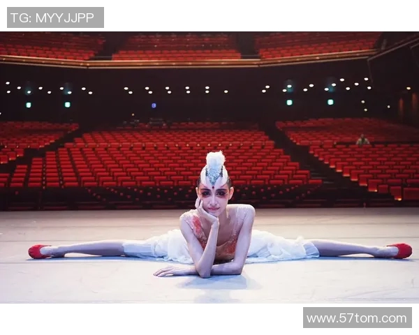 街舞文化的变迁与发展:探秘上海街舞队的风格转型与创新之路 街舞文化的变迁与发展:探秘上海街舞队的风格转型与创新之路